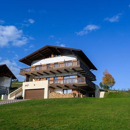 Chalet First Hill Gura Humorului Exterior foto