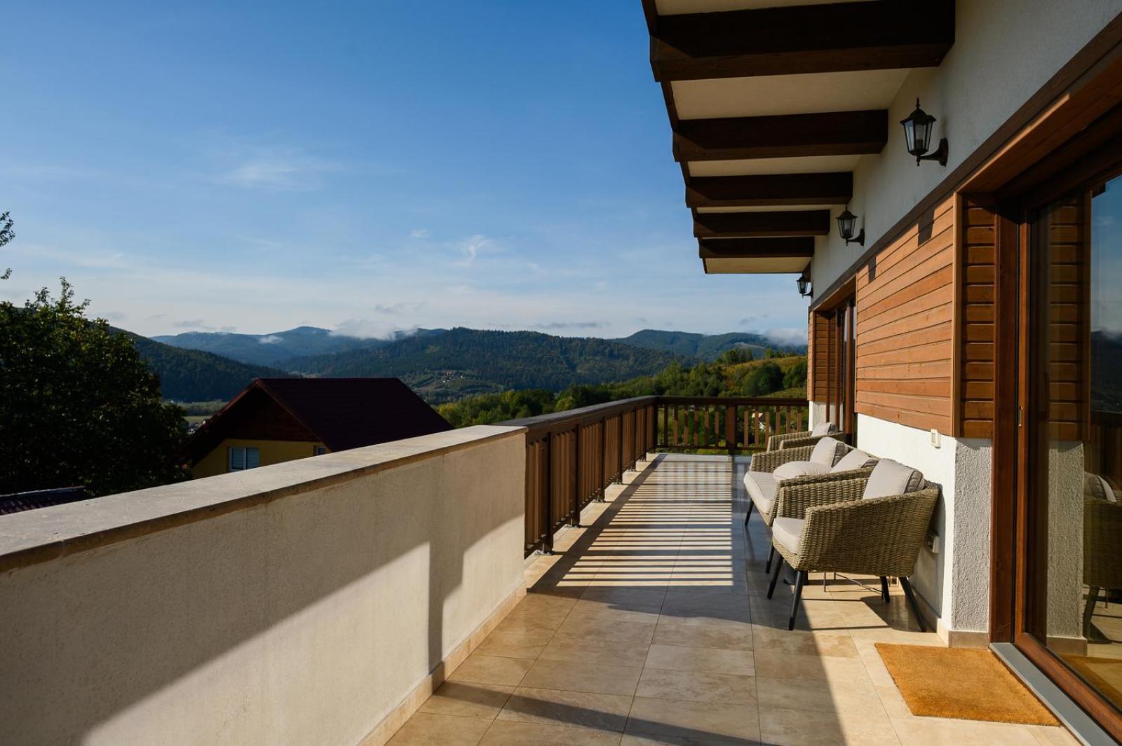 Chalet First Hill Gura Humorului Exterior foto